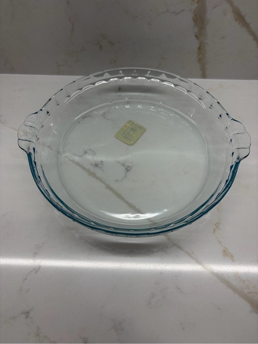 Pyrex Easy Grab 9.5" Clear Glass Pie Plate with  Handles Fluted Scalloped Rim